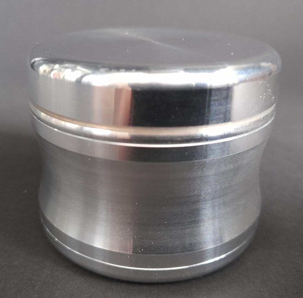 Grinder, Metall, abgerundet+tailliert 56mmØ 4 Part