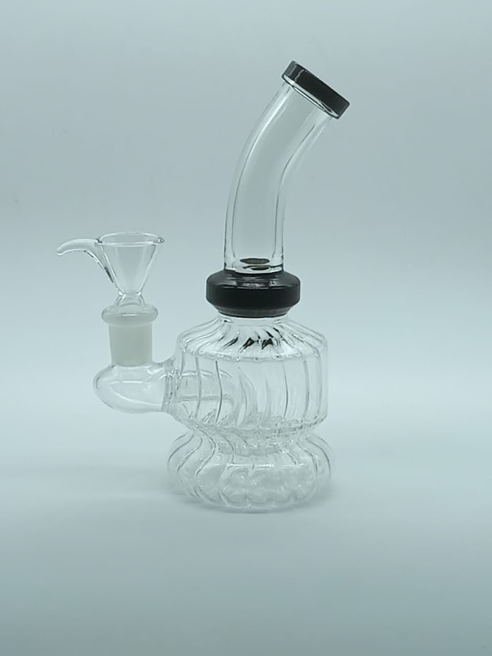 [SSC10135BK] Bong, schwarz style, mit gedrehter Innenseite, 15cm
